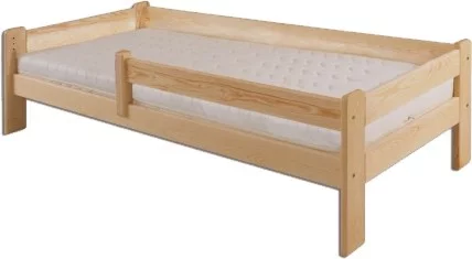 SOLO postel masiv borovice lak