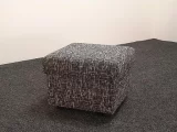 TABURET 50x50 - s nebo bez úložného prostoru, látky C