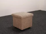 TABURET 40x40 - bez úložného prostoru, látky C